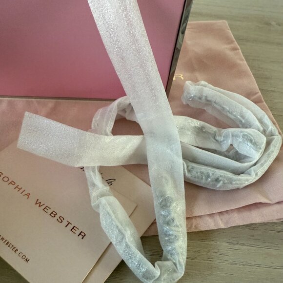 NWT Sophia Webster Clara Clutch Box Bag Pink Satin With Chain Strap - Picture 11 of 12